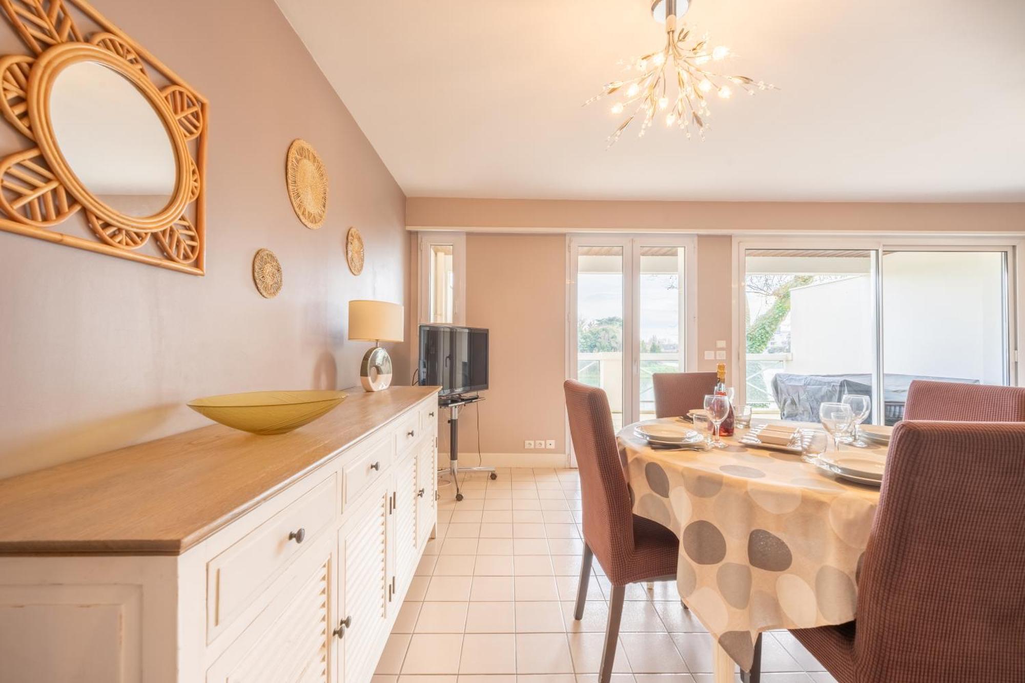 La Rochelle En Famille - 5 Personnes * La Rochelle (Charente-Maritime)